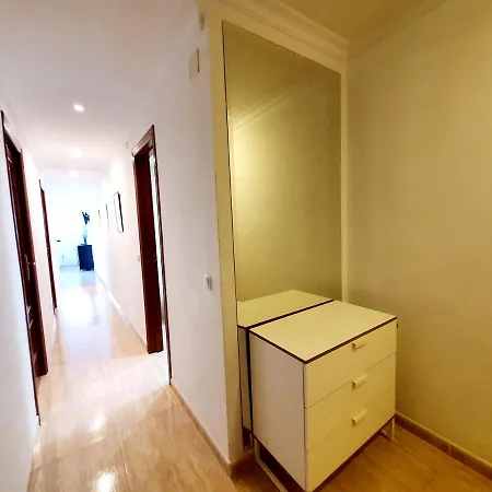Low Cost Torreblanca Homestay