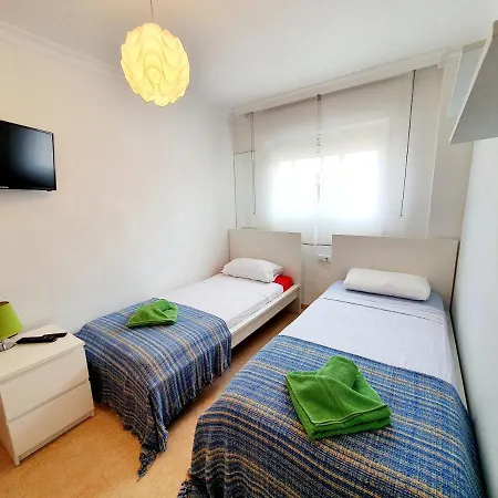 Low Cost Torreblanca Homestay